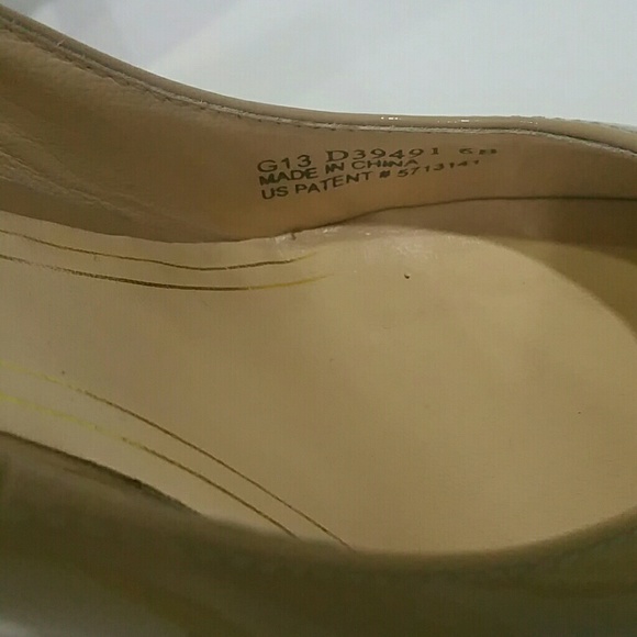 Cole Haan | Air Chelsea Pumps | - Picture 6 of 6